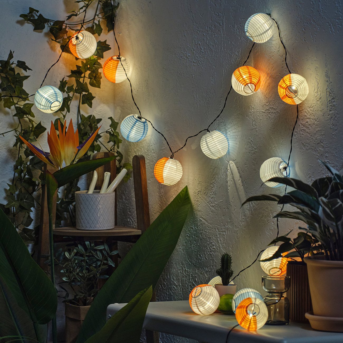 SOLVINDEN – Lichterkette